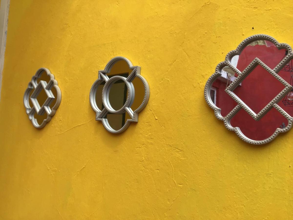 Buddha Bee - 18 To 35 Years Old Only Lagos Esterno foto